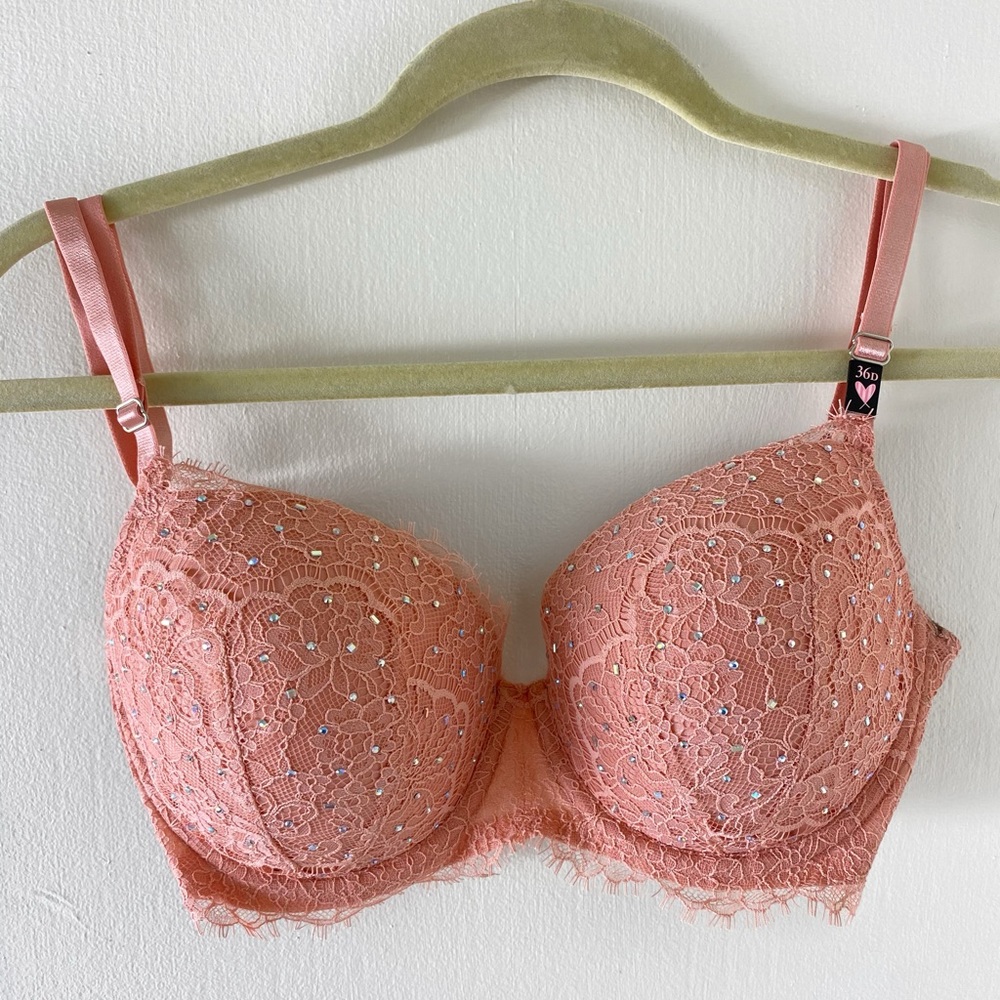 VICTORIAS SECRET PUSH-UP BRA 36D